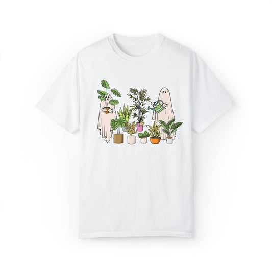 Ghostly Green Thumbs: Ghost Plant Lovers Watering House Plants Comfort Colors Unisex Garment-Dyed T-shirt