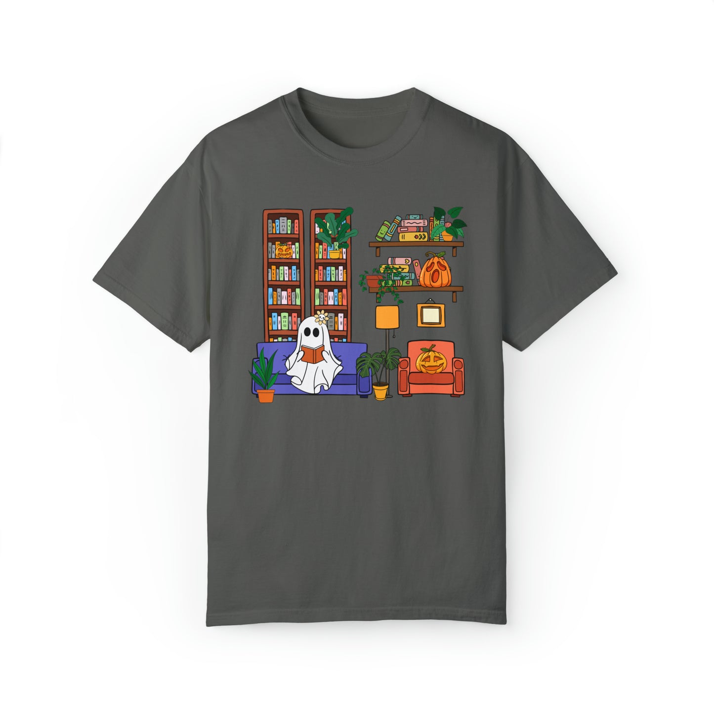 Vibrant Ghost Book Lover Reading Halloween Comfort Colors Unisex Garment-Dyed T-shirt