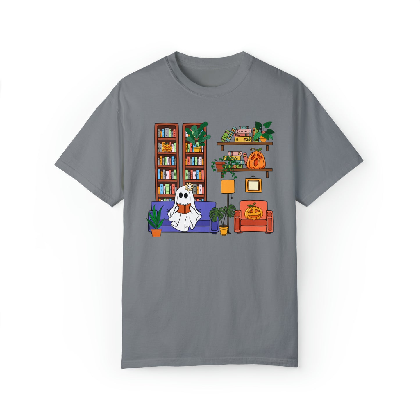 Vibrant Ghost Book Lover Reading Halloween Comfort Colors Unisex Garment-Dyed T-shirt